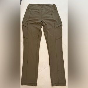 Duluth Trading Co Green Leggings Versatile and Stylish